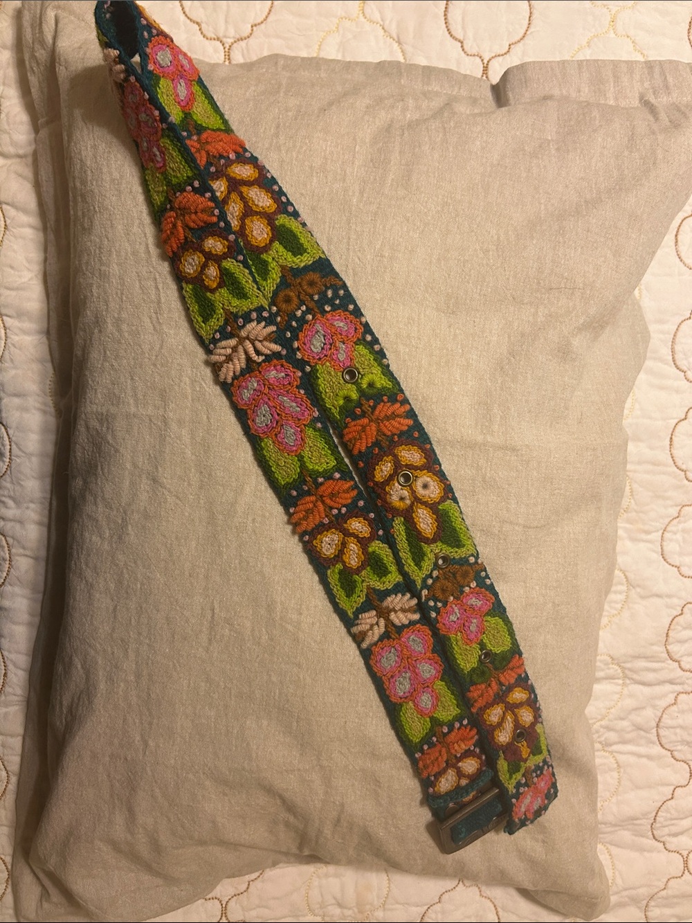 NWOT Colorful wool, knitted belt